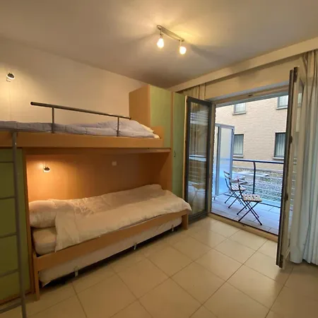 Apartment With Frontal Sea View *